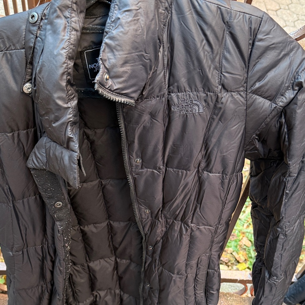 The North Face Men's Quilted Black Puffer Jacket